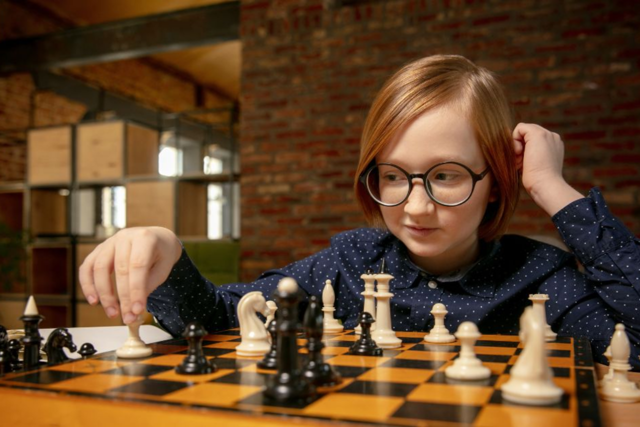 Moving Beyond the Basics: Intermediate Chess Strategies